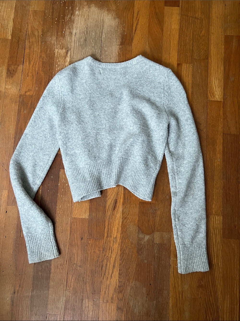 🪽Abercrombie Crop Cardigan - Pearl Button - XS🪽 - Picture 6 of 6